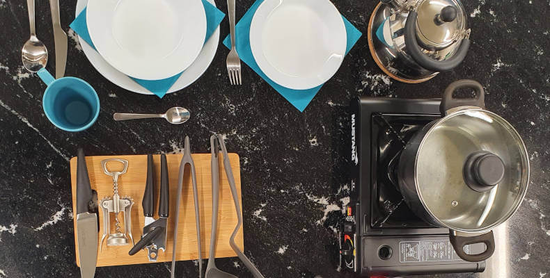 big_kitchen_equipment_pk_campers_2